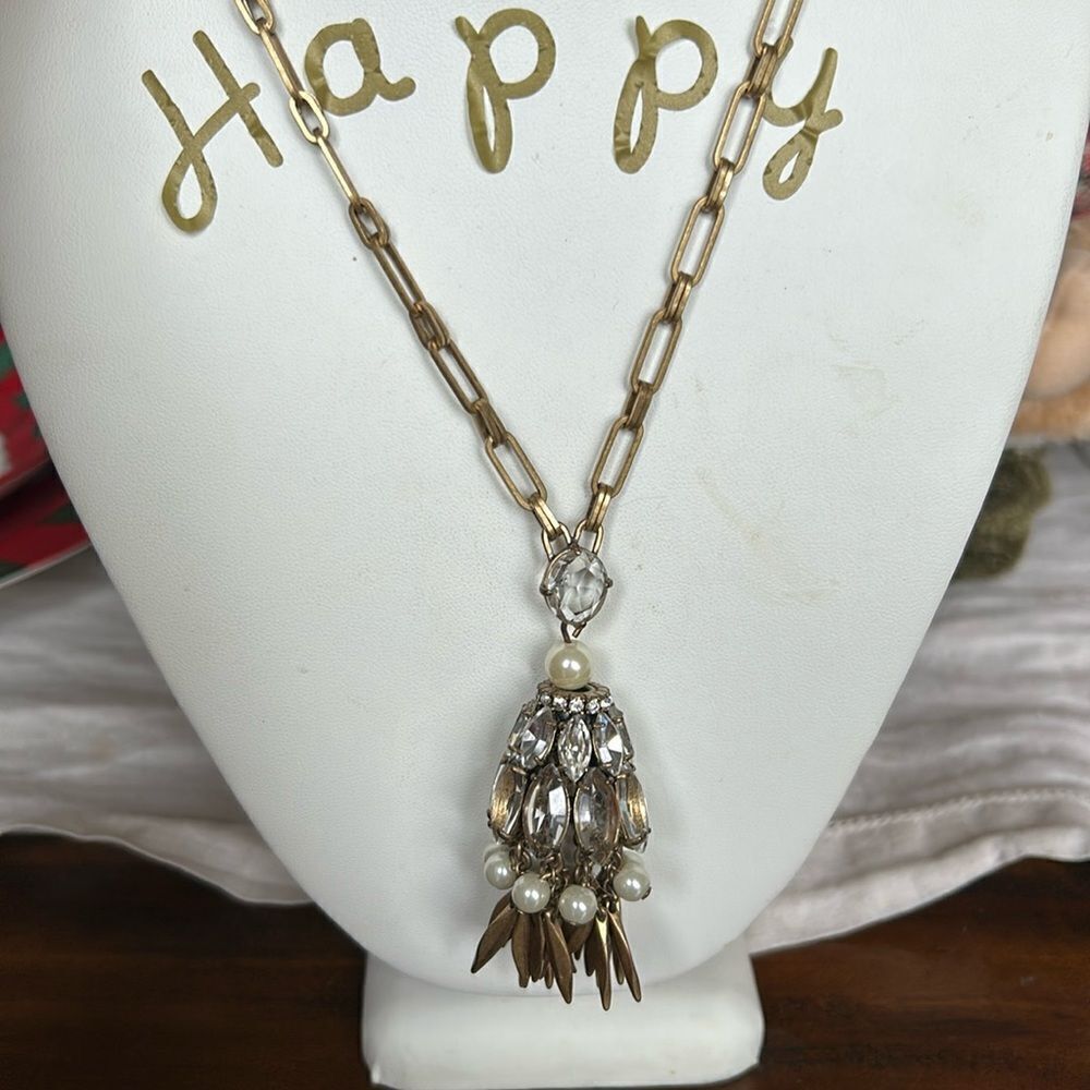 J.crew Vintage necklace faux pearls crystals gold color Impeccable condition